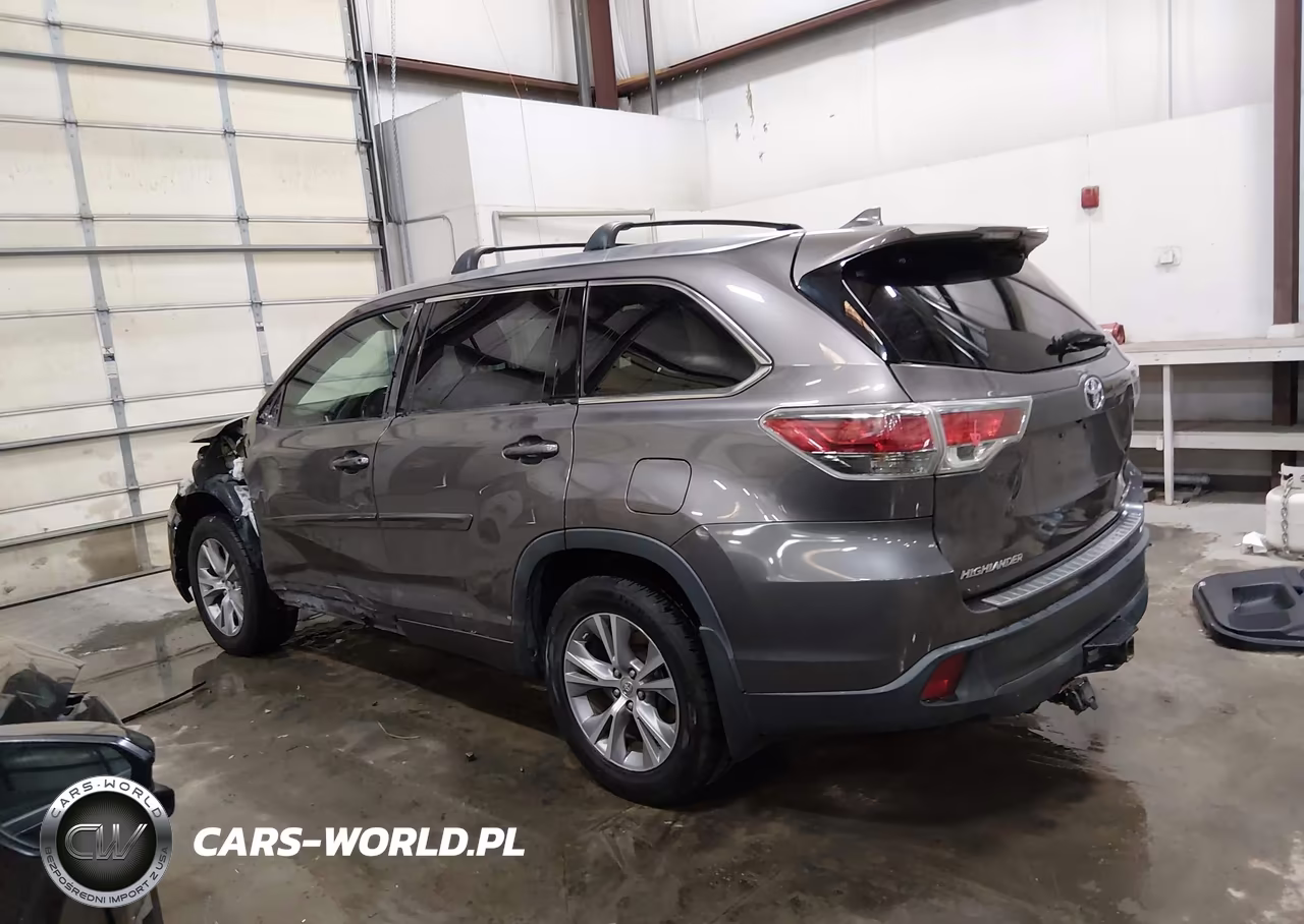 2015 Toyota Highlander Xle V6 VIN:5TDJKRFH9FS213745 - 15
