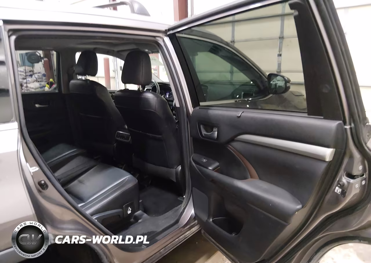 2015 Toyota Highlander Xle V6 VIN:5TDJKRFH9FS213745 - 8