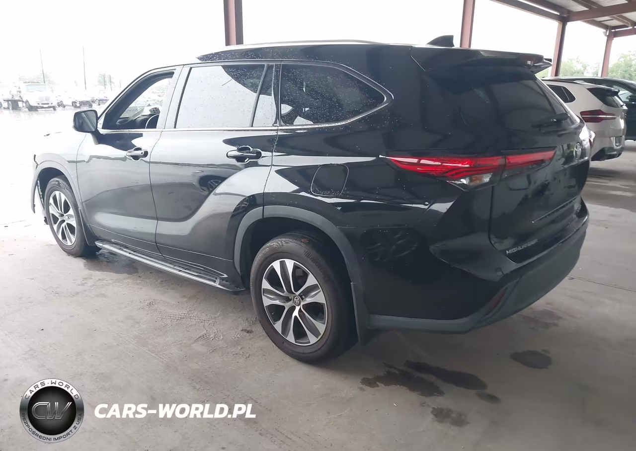 2020 Toyota Highlander Xle VIN:5TDGZRBH3LS521713 - 3