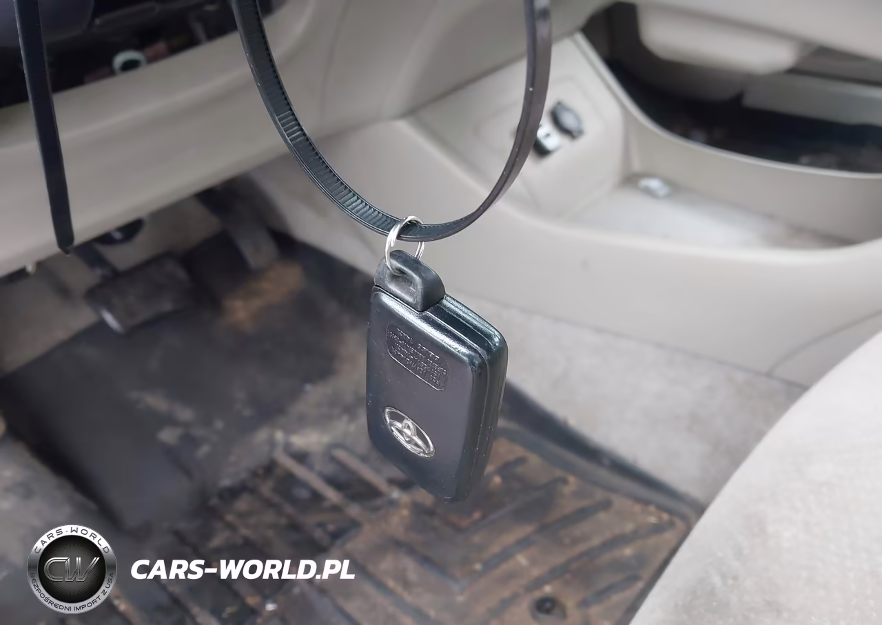 2010 Toyota Prius Iii VIN:JTDKN3DUXA5195683 - 11