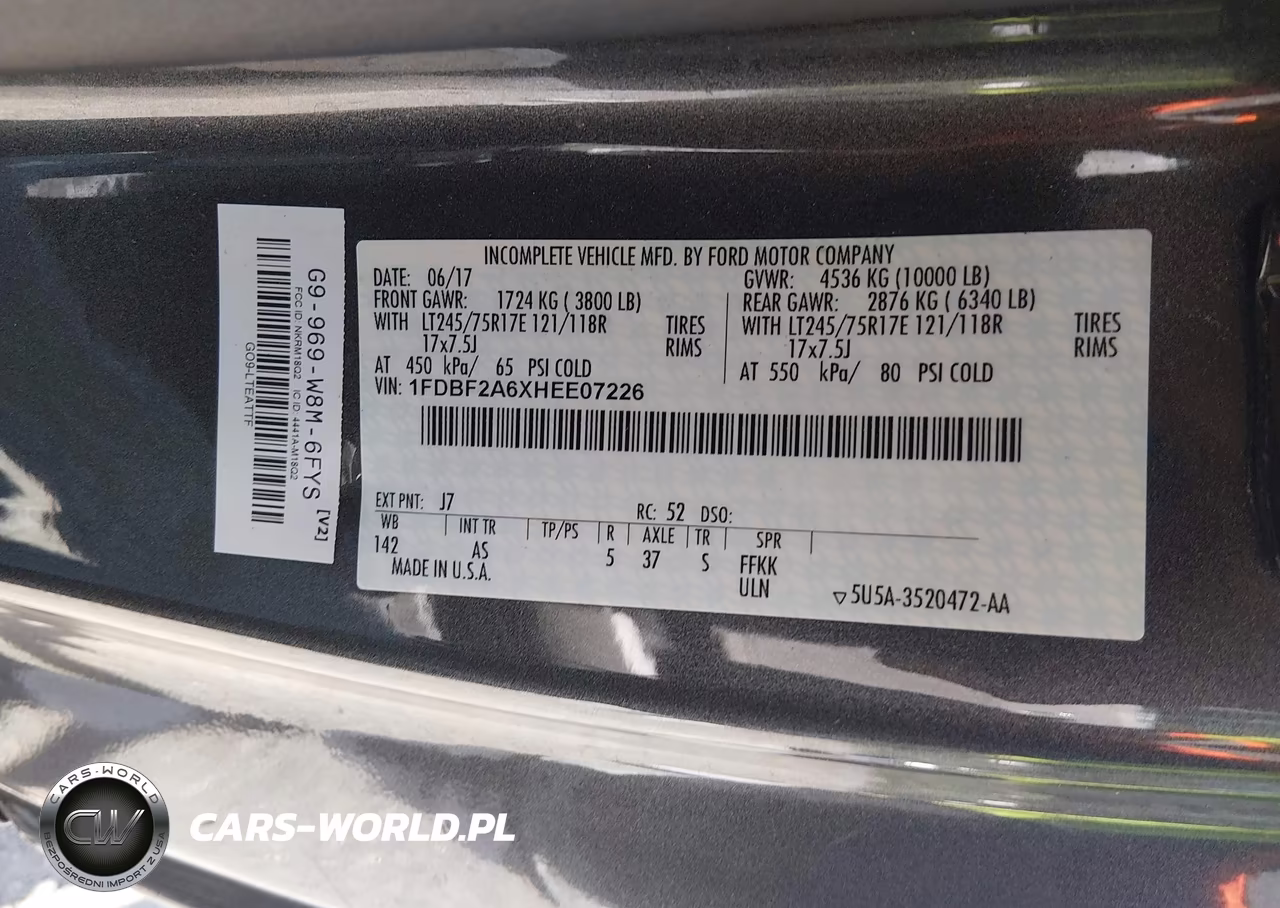 2017 Ford F-250 Xl VIN:1FDBF2A6XHEE07226 - 9