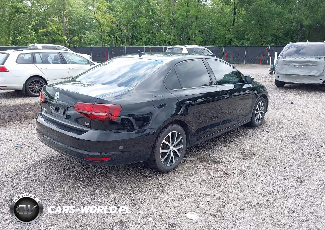 2016 Volkswagen Jetta 1.4T Se VIN:3VWD67AJ8GM267732 - 4