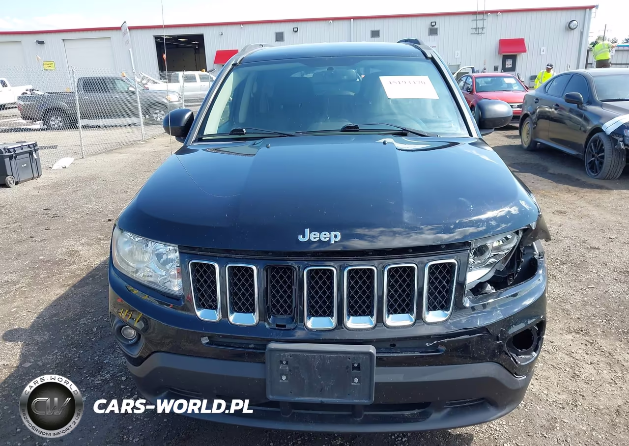 2012 Jeep Compass Latitude VIN:1C4NJDEB7CD511500 - 12
