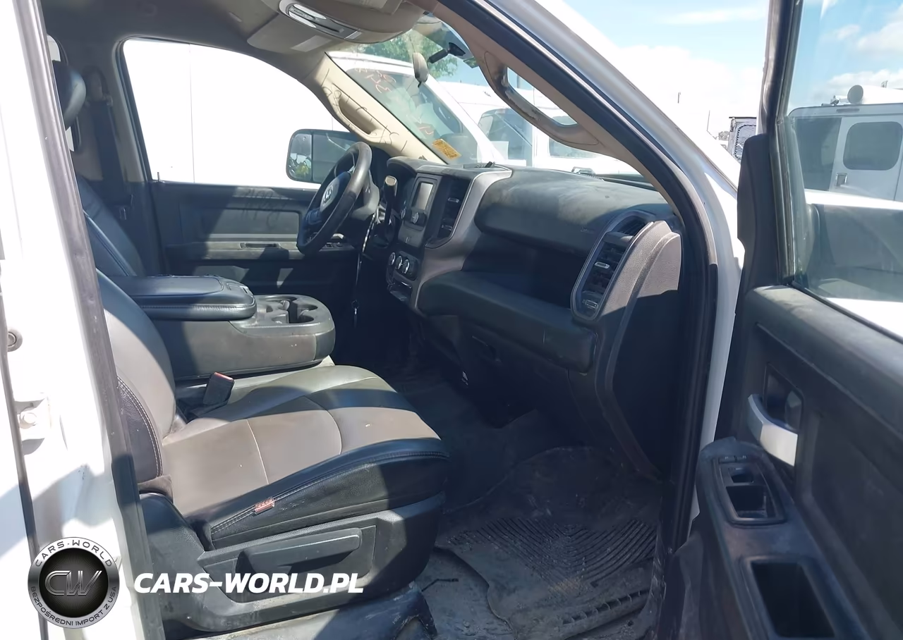 2019 Ram 2500 Tradesman 4X2 8' Box VIN:3C6UR4HL6KG712905 - 5