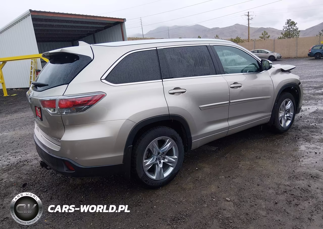 2016 Toyota Highlander Limited V6 VIN:5TDDKRFHXGS345721 - 4