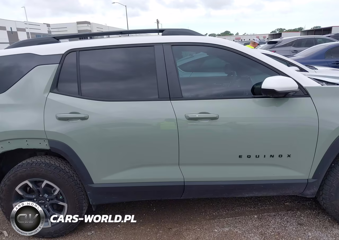 2025 Chevrolet Equinox Fwd Activ VIN:3GNAXKEGXSL113744 - 13