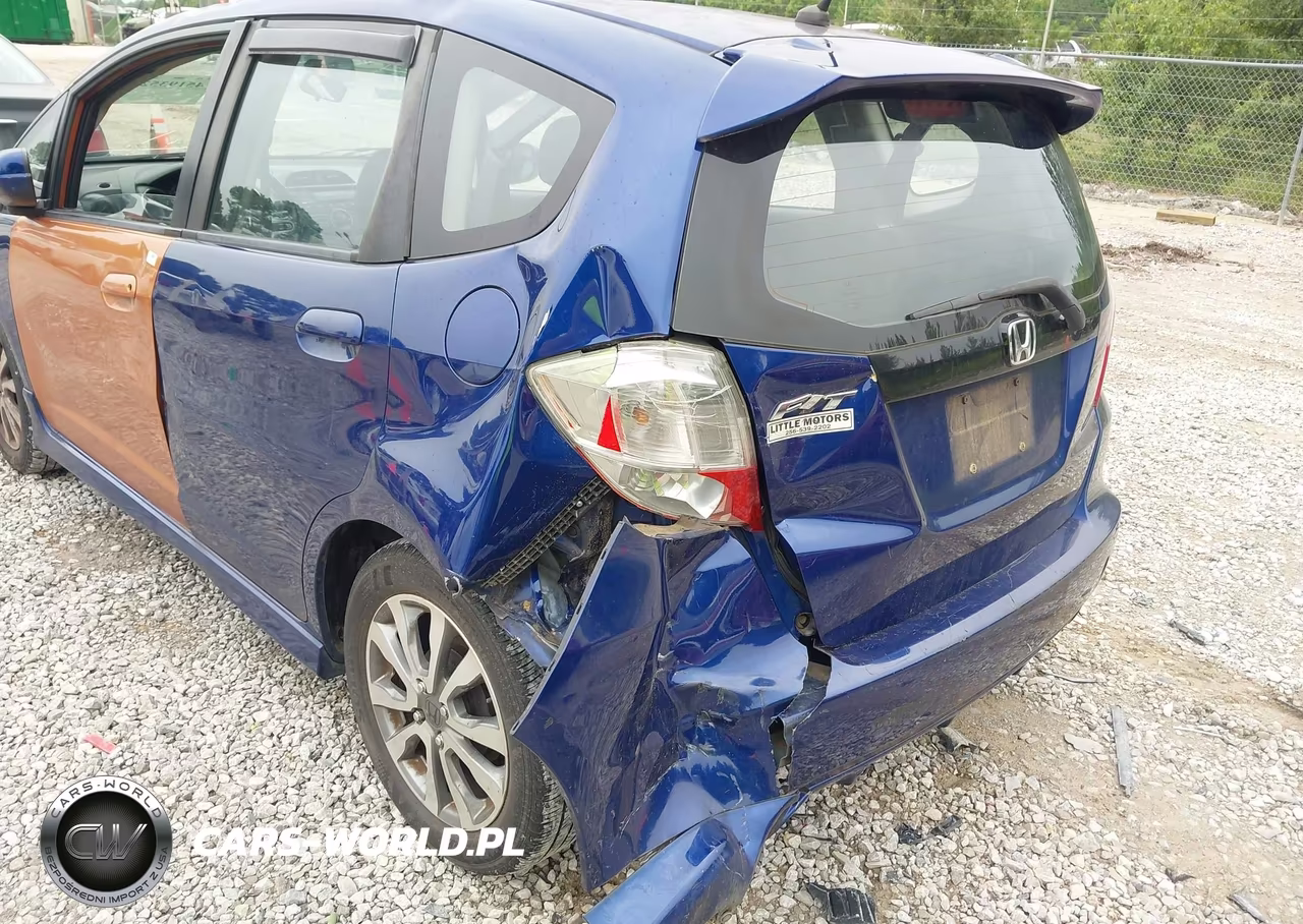 2012 Honda Fit Sport VIN:JHMGE8H57CC008371 - 6