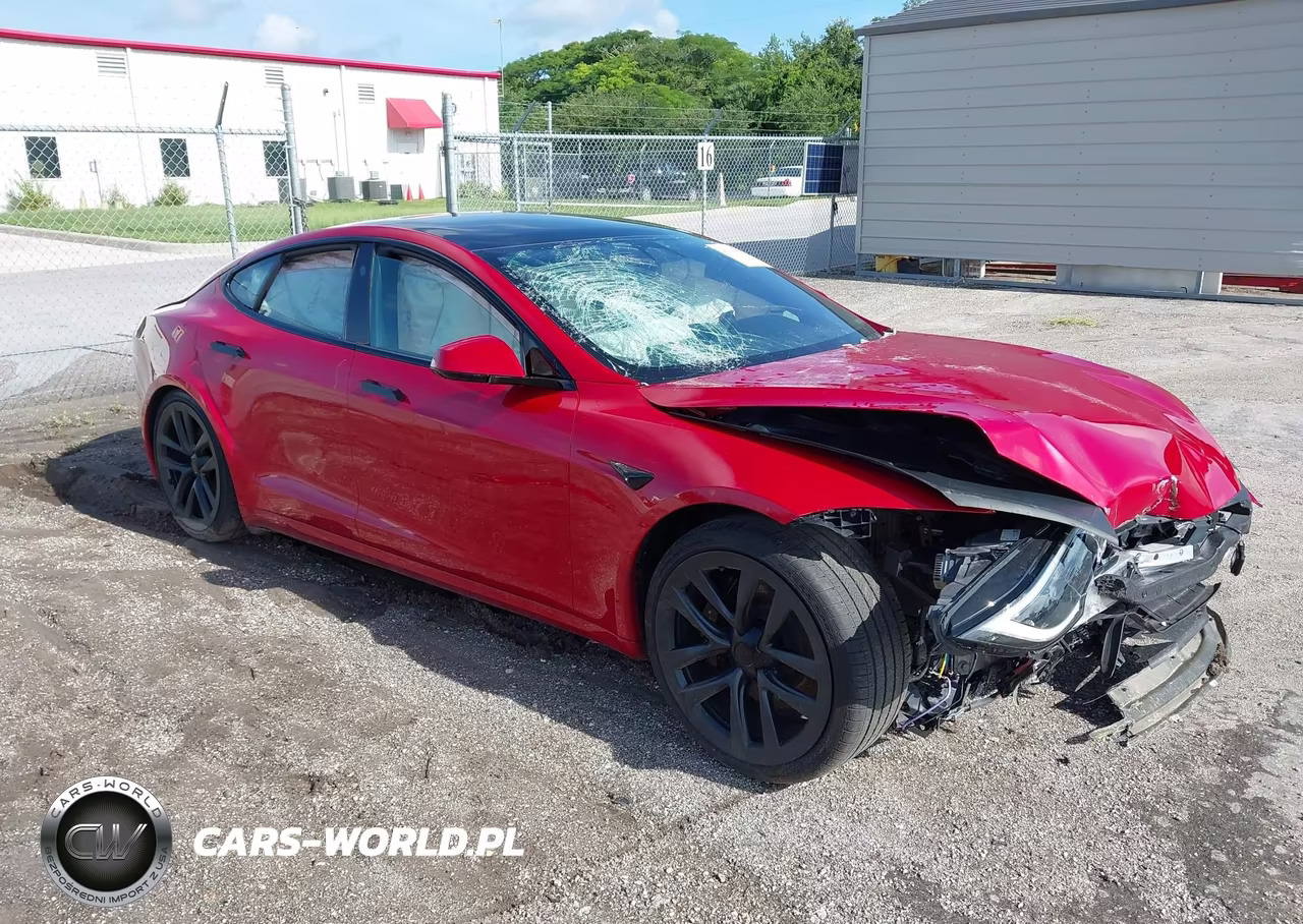 2023 Tesla Model S – zdjęcie 1 z 15