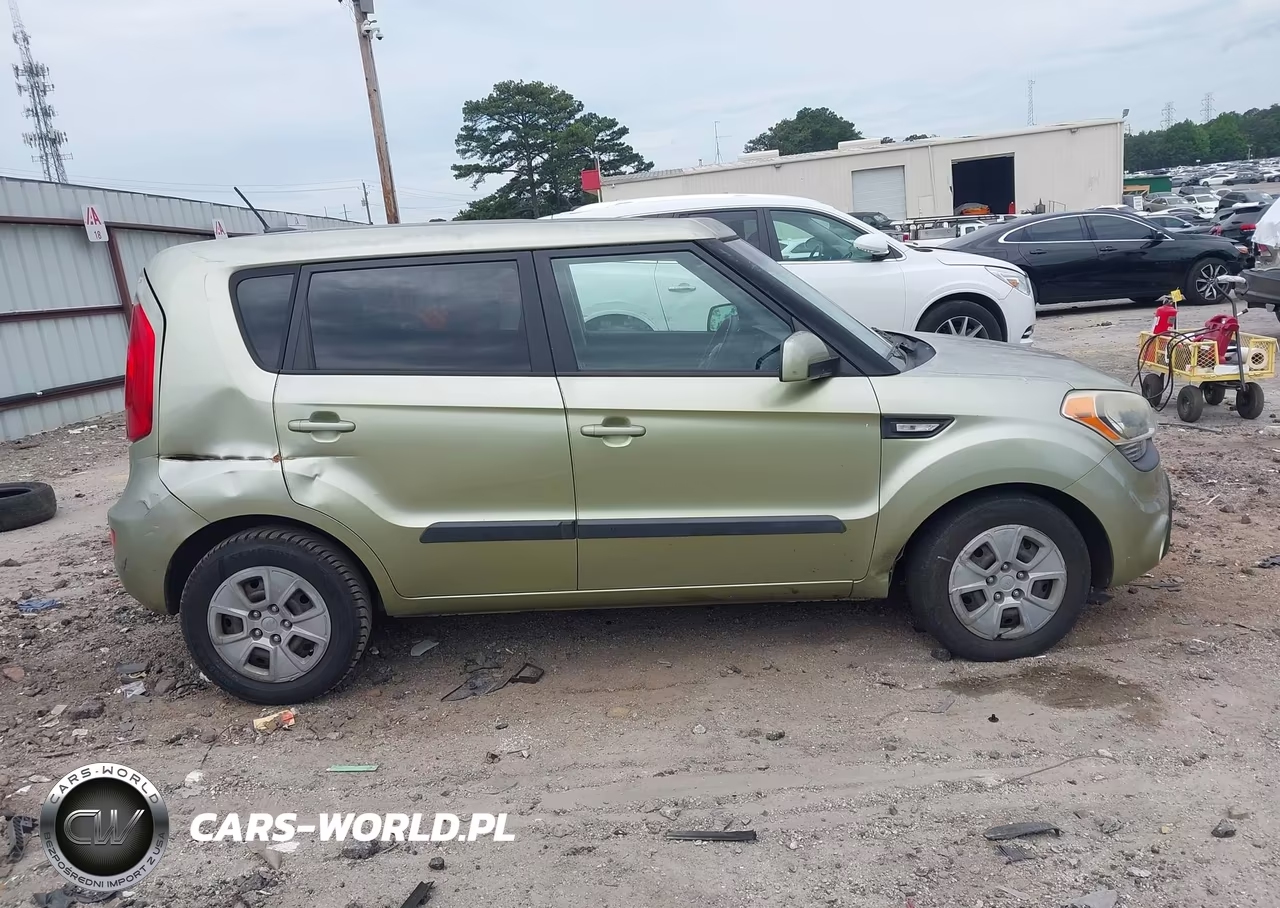 2013 Kia Soul VIN:KNDJT2A5XD7624516 - 13