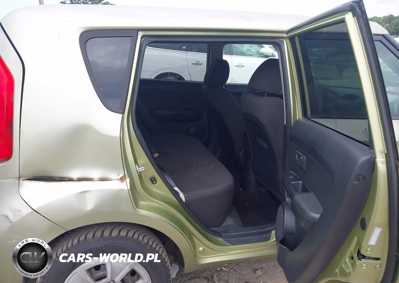 2013 Kia Soul VIN:KNDJT2A5XD7624516 - 8