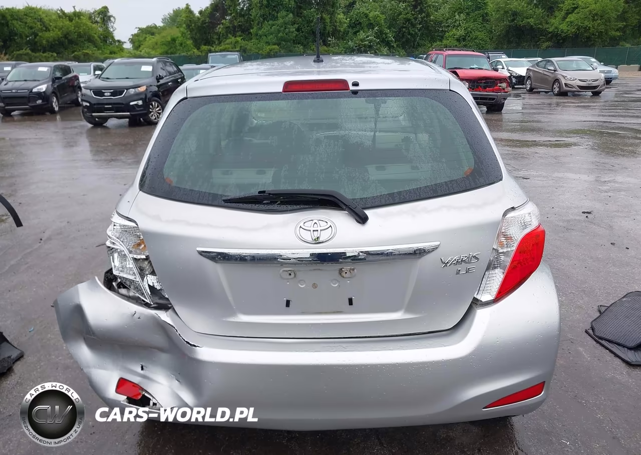 2013 Toyota Yaris Le VIN:JTDKTUD3XDD558996 - 16