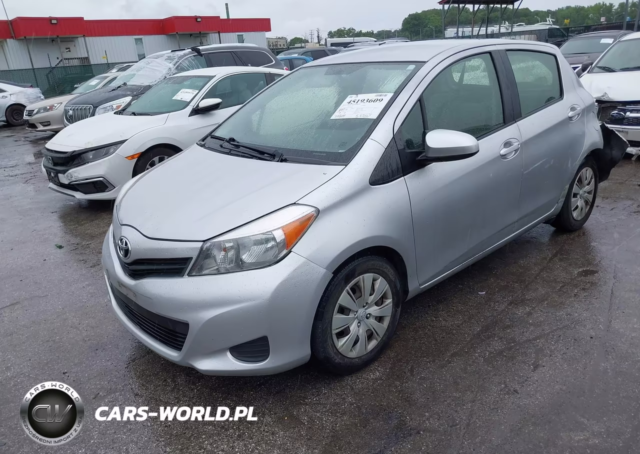 2013 Toyota Yaris Le VIN:JTDKTUD3XDD558996 - 2