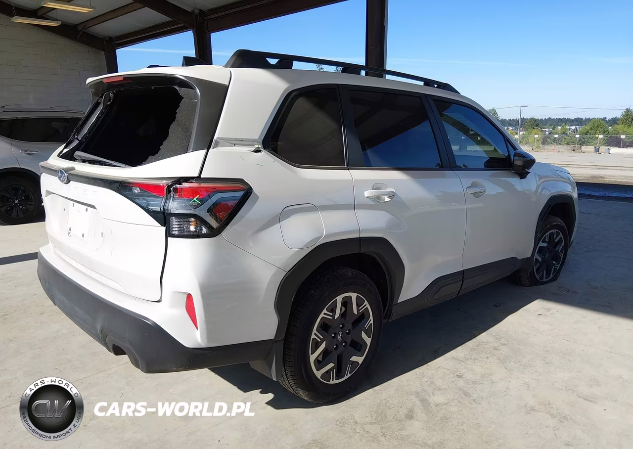 2025 Subaru Forester Premium VIN:JF2SLDDC8SH599621 - 4