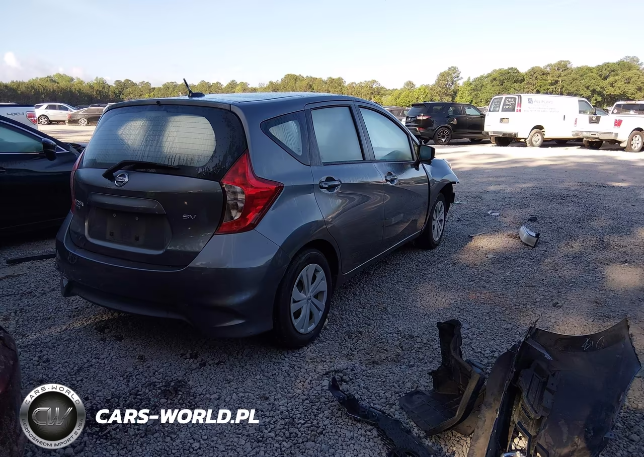 2018 Nissan Versa Note Sv VIN:3N1CE2CP0JL354806 - 4