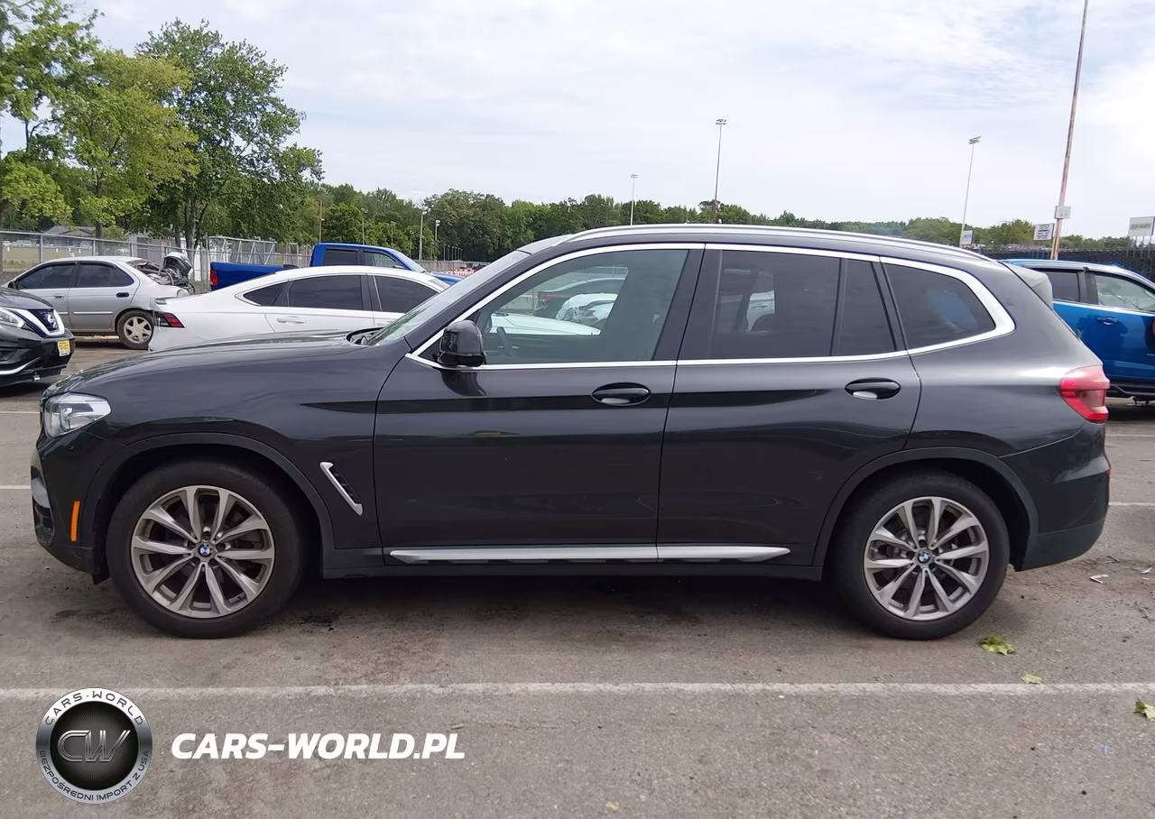 2019 BMW X3 xDrive30I VIN:5UXTR9C54KLE14223 - 14