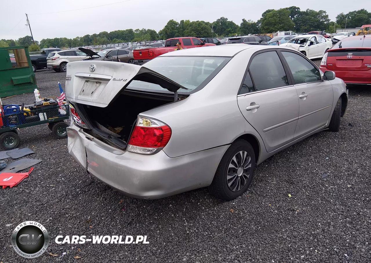 2006 Toyota Camry Le VIN:4T1BE30K16U676029 - 4
