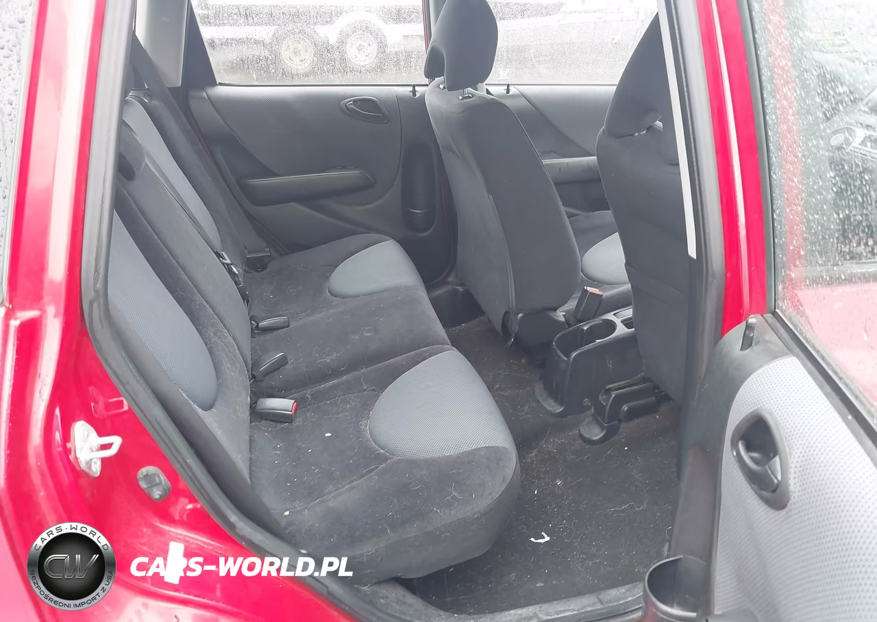 2007 Honda Fit Sport VIN:JHMGD38647S027583 - 8