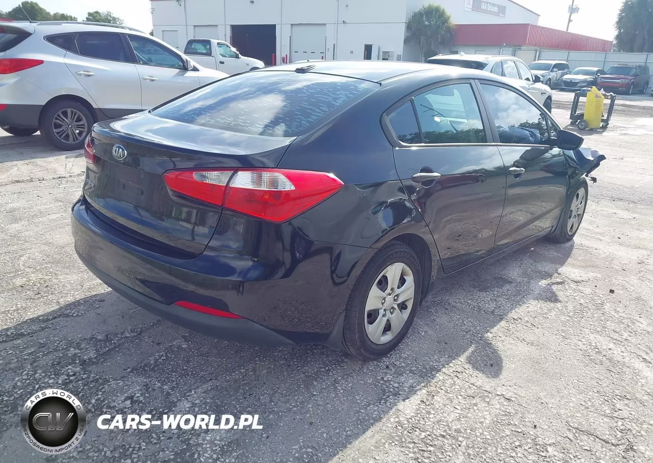 2016 Kia Forte Lx VIN:KNAFK4A61G5565219 - 4