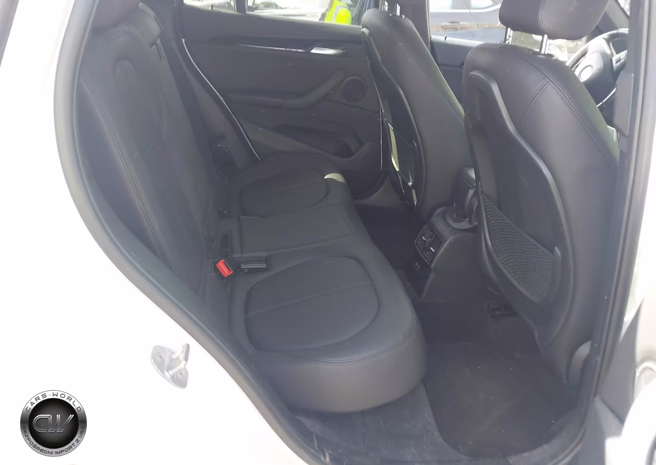 2019 BMW X1 xDrive28I VIN:WBXHT3C50K5L37117 - 8