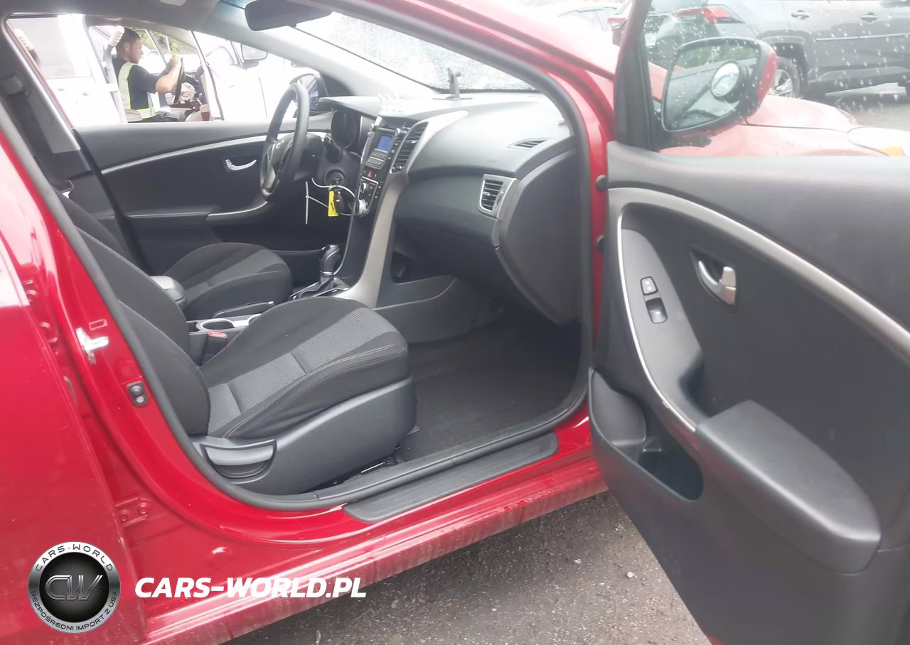 2017 Hyundai Elantra Gt VIN:KMHD35LH0HU377094 - 5
