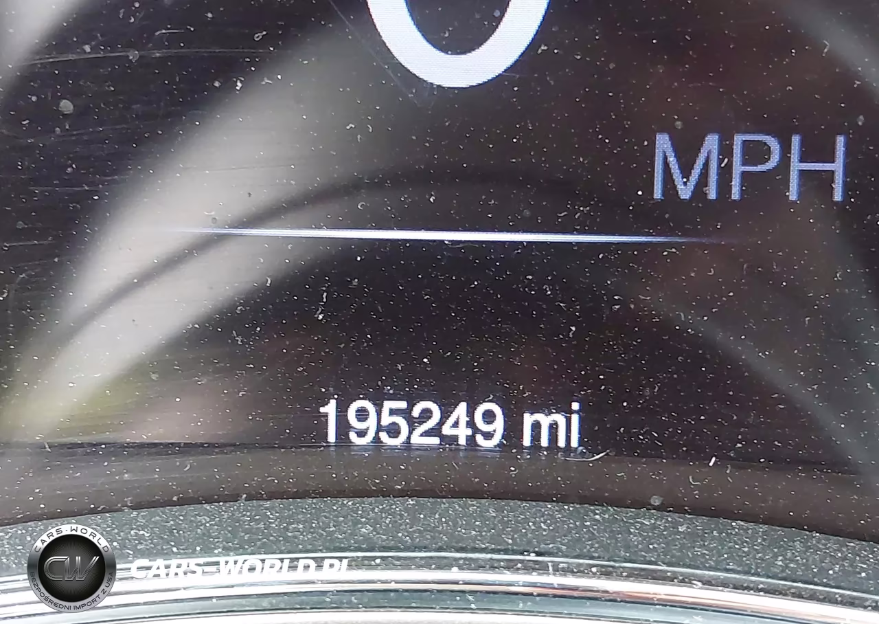 2015 Jeep Grand Cherokee Limited VIN:1C4RJFBM3FC763046 - 16