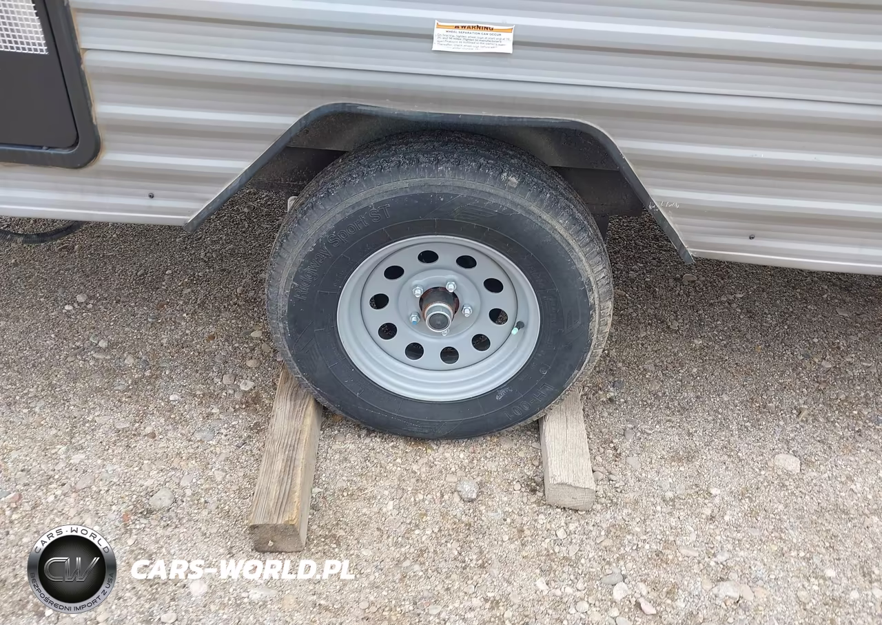 2023 Coleman 21' Bumper Pull Travel Trailer VIN:4YDTCMG10PJ934543 - 7