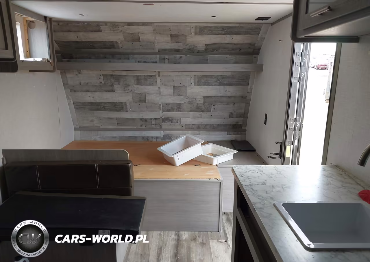 2023 Coleman 21' Bumper Pull Travel Trailer VIN:4YDTCMG10PJ934543 - 8