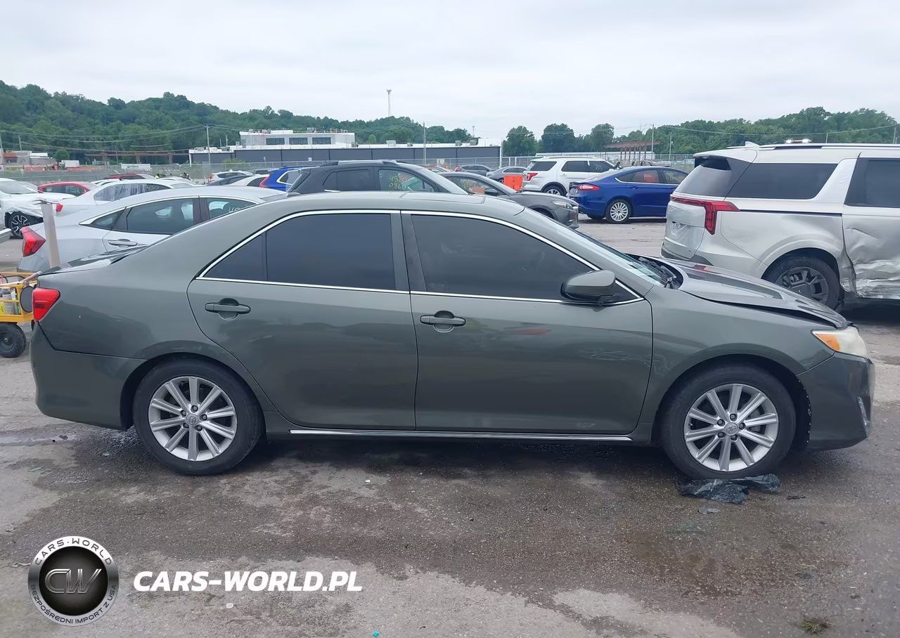 2014 Toyota Camry Xle VIN:4T4BF1FK6ER364382 - 13