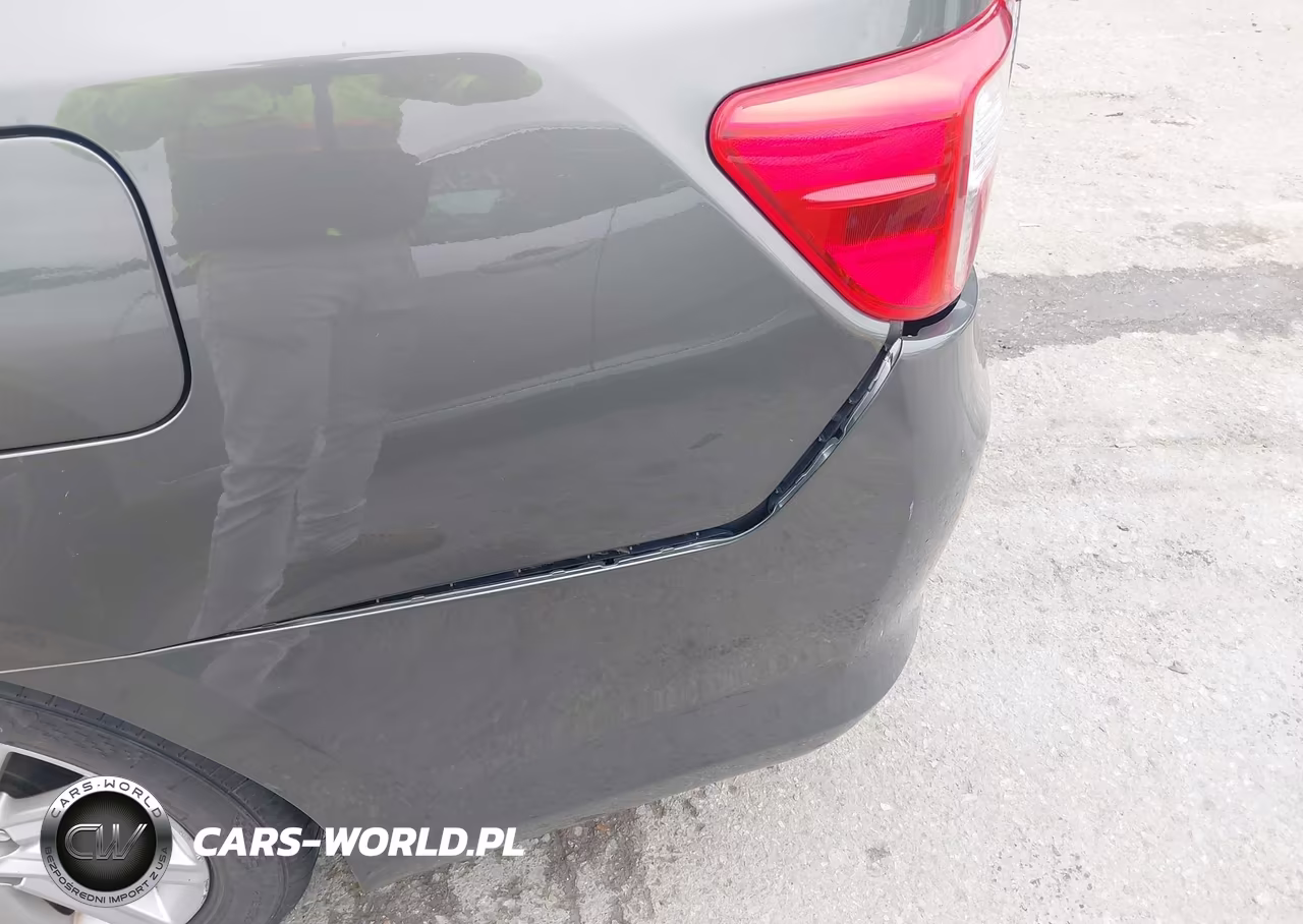 2014 Toyota Camry Xle VIN:4T4BF1FK6ER364382 - 17