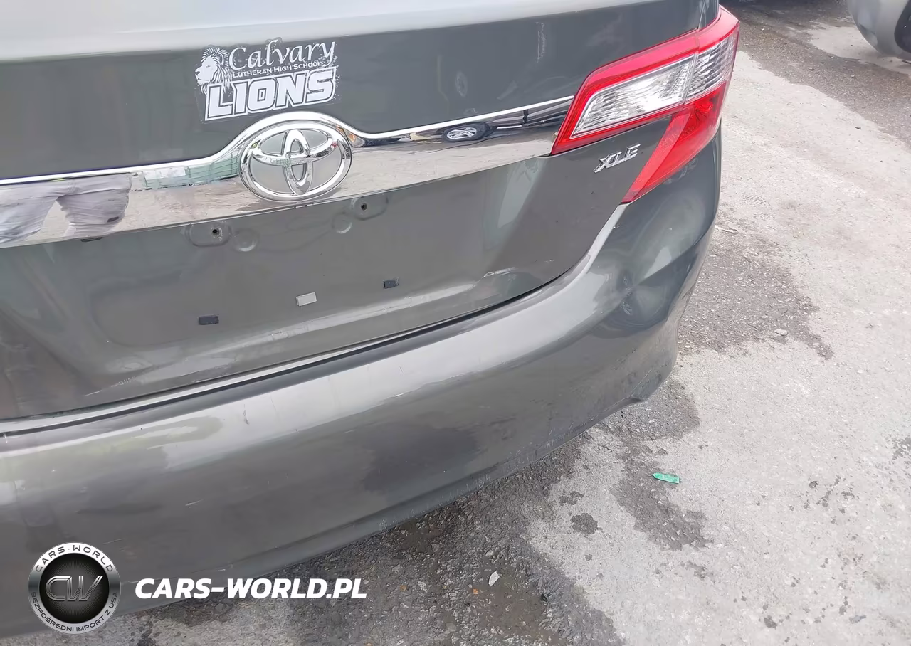 2014 Toyota Camry Xle VIN:4T4BF1FK6ER364382 - 18