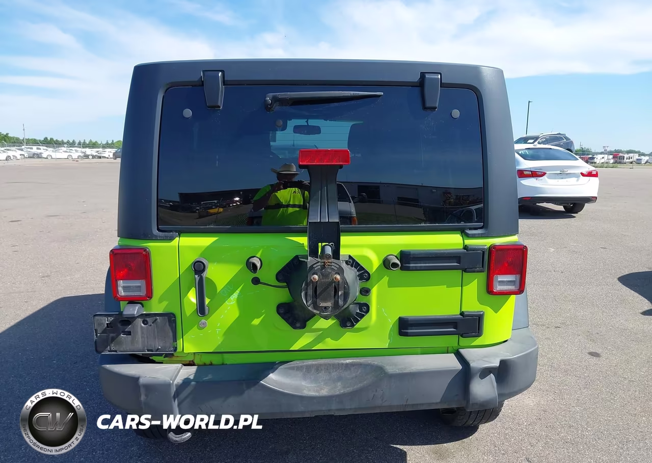2013 Jeep Wrangler Unlimited Sport VIN:1C4BJWDG4DL547616 - 6