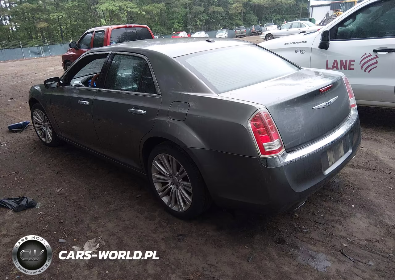2011 Chrysler 300 Limited VIN:2C3CA5CG1BH595928 - 3