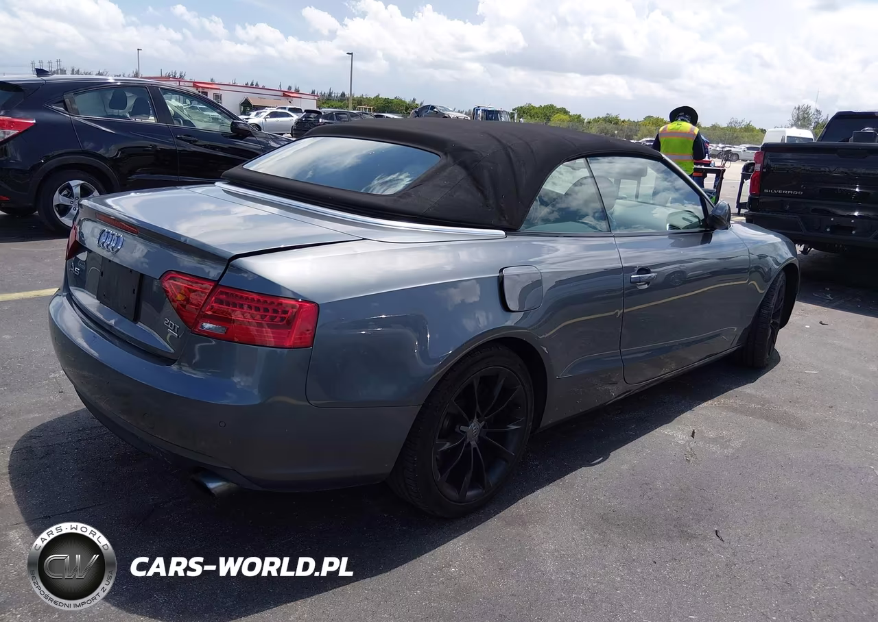 2013 Audi A5 2.0T Premium VIN:WAULFAFHXDN013178 - 4