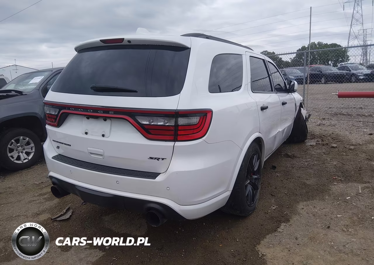2018 Dodge Durango Srt VIN:1C4SDJGJ6JC145755 - 4