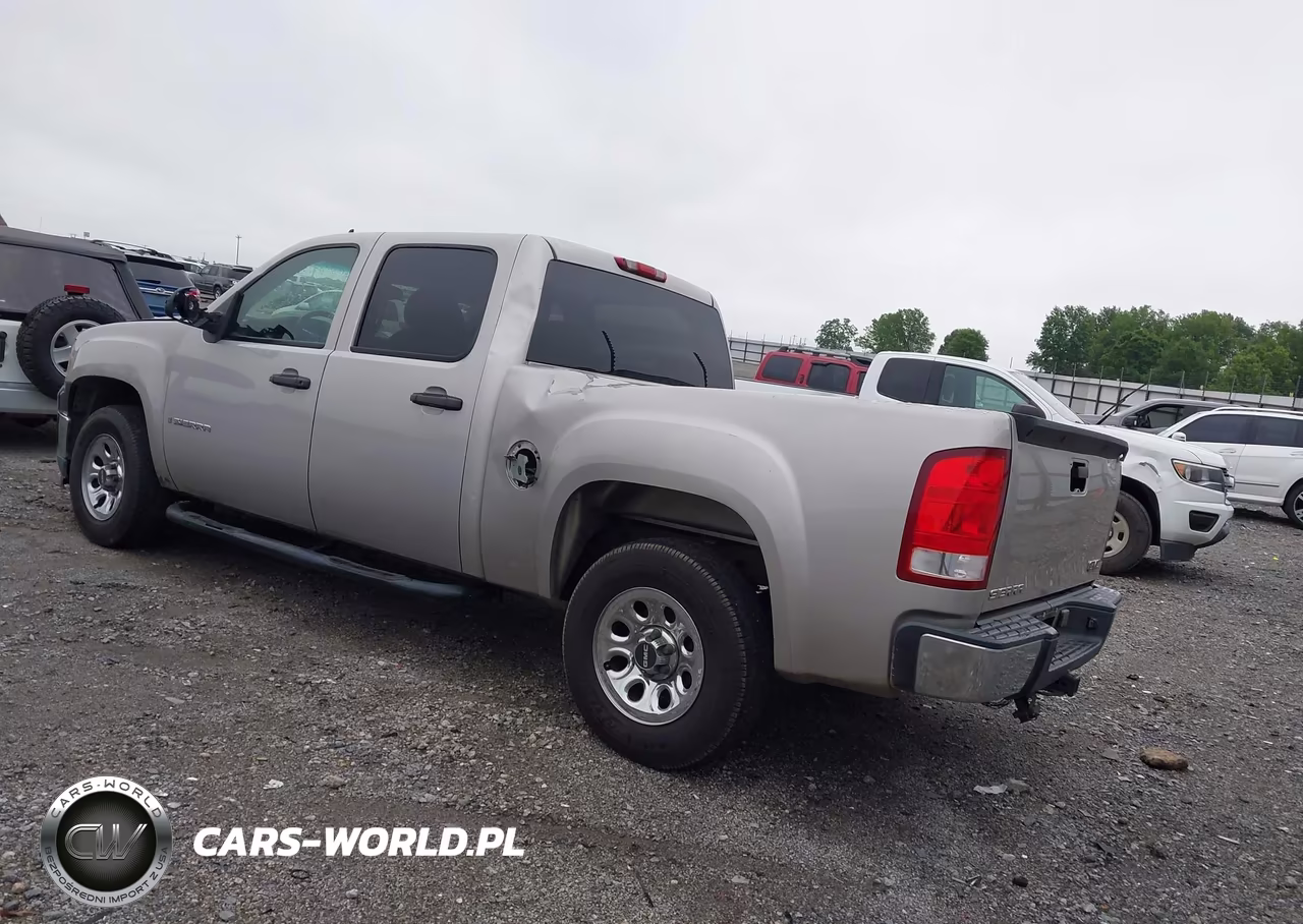 2007 GMC Sierra 1500 Work Truck VIN:2GTEC13CX71573818 - 3