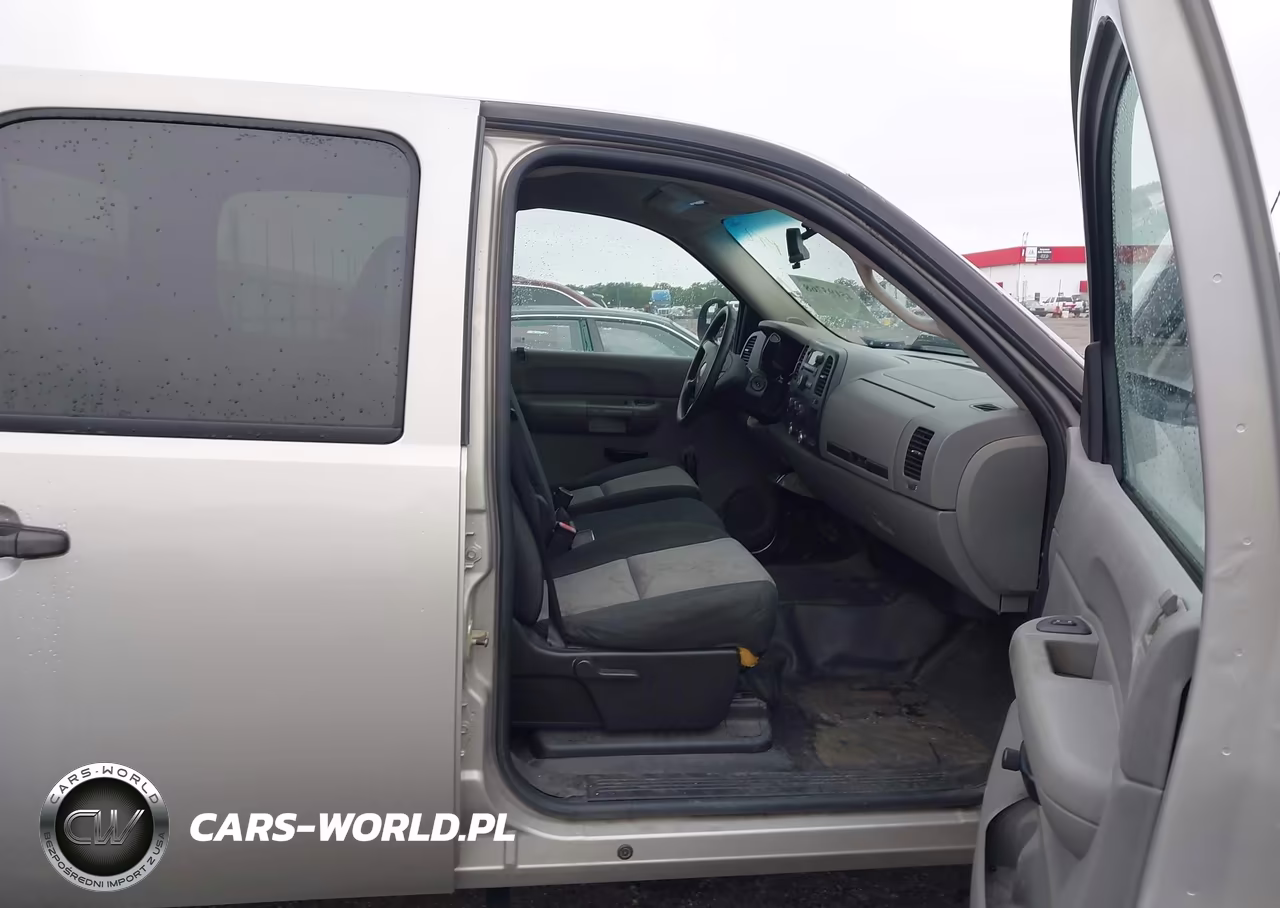 2007 GMC Sierra 1500 Work Truck VIN:2GTEC13CX71573818 - 5