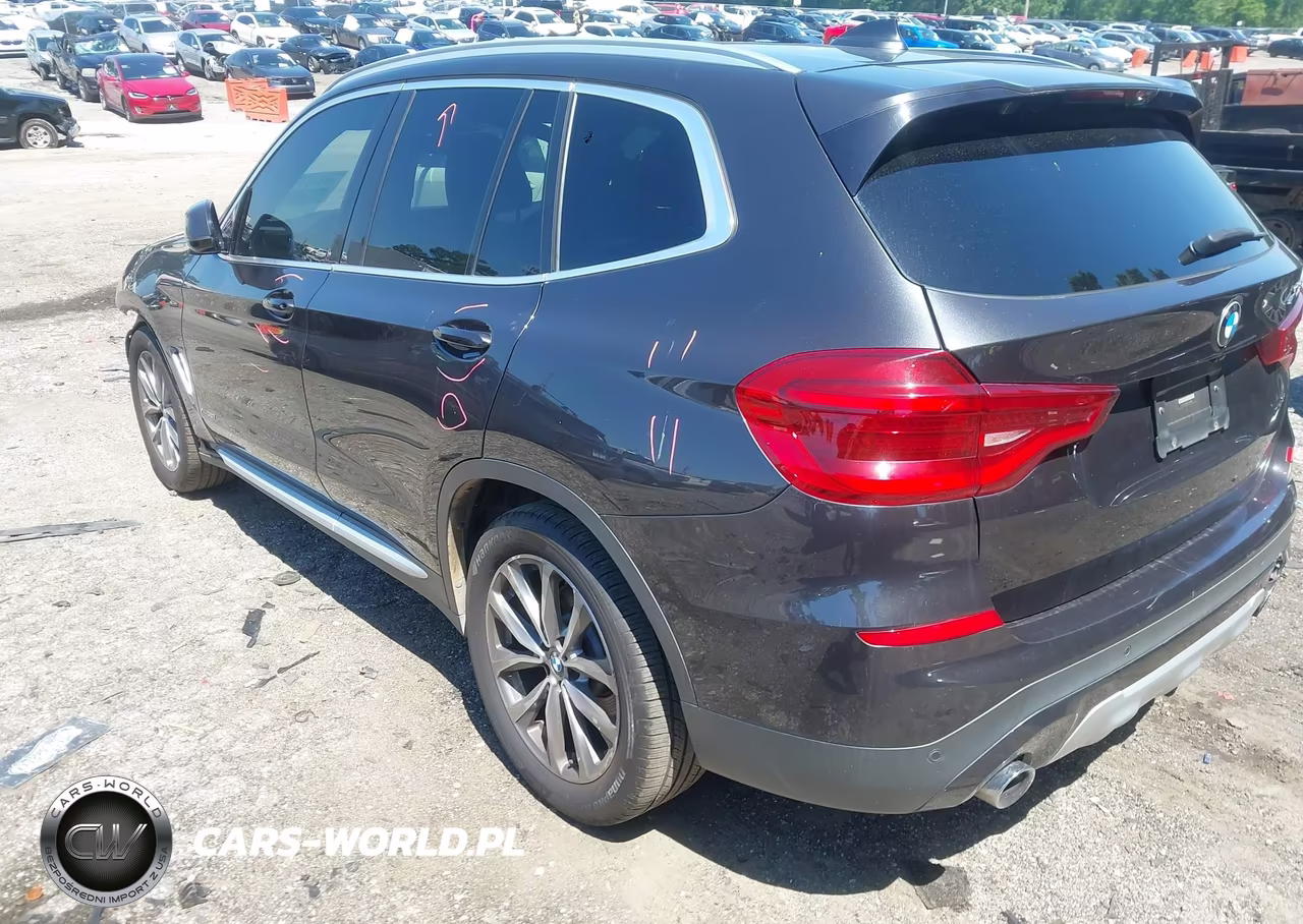 2018 BMW X3 xDrive30I VIN:5UXTR9C56JLD64925 - 3