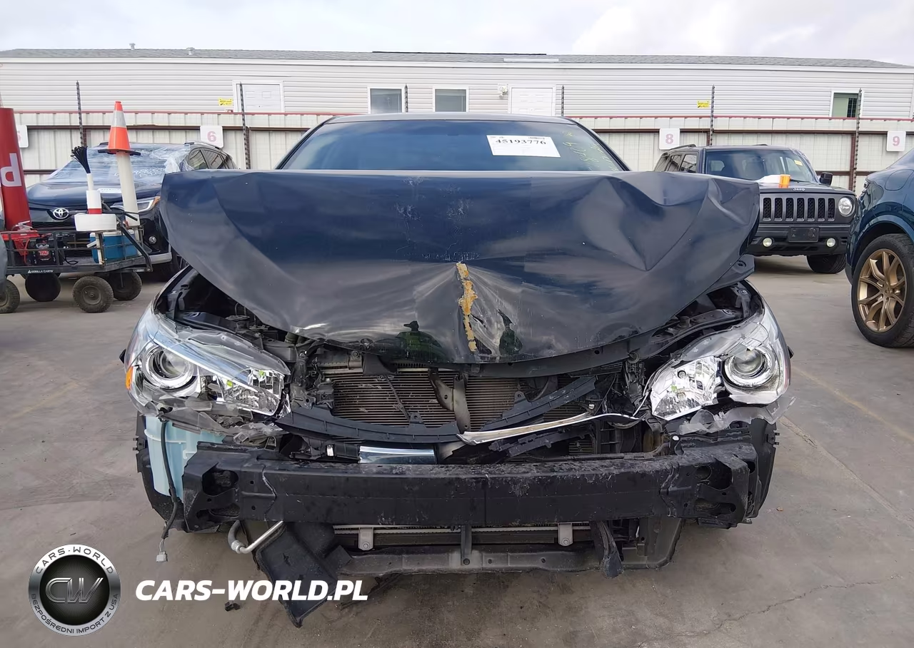 2015 Toyota Camry Le VIN:4T4BF1FK6FR475239 - 12