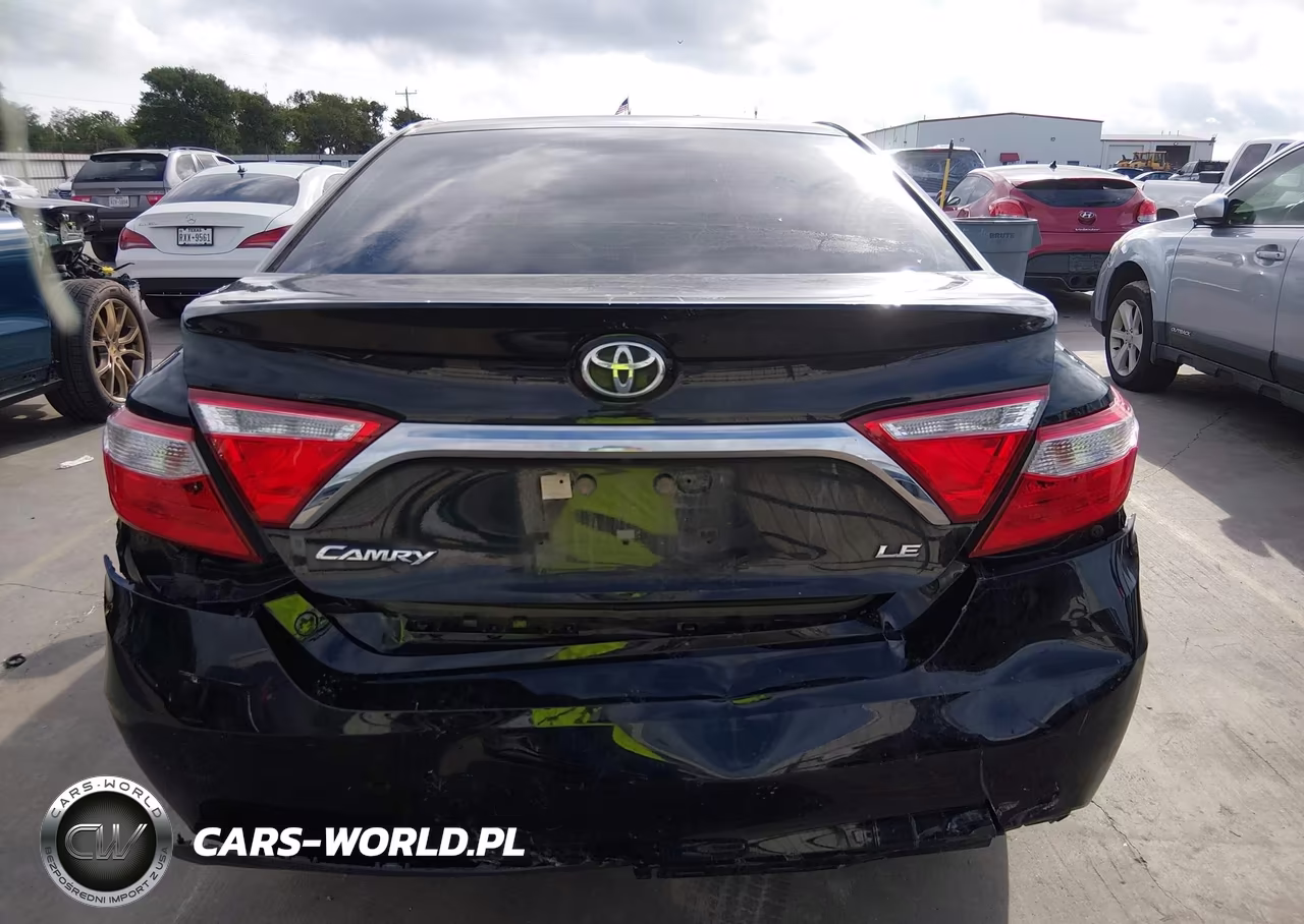 2015 Toyota Camry Le VIN:4T4BF1FK6FR475239 - 16