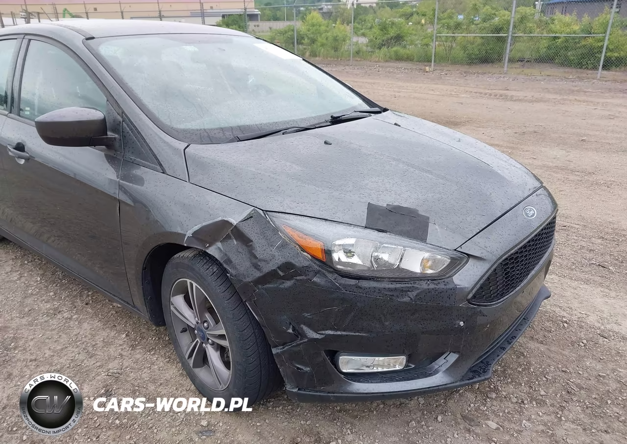 2018 Ford Focus Se VIN:1FADP3FE0JL249583 - 6
