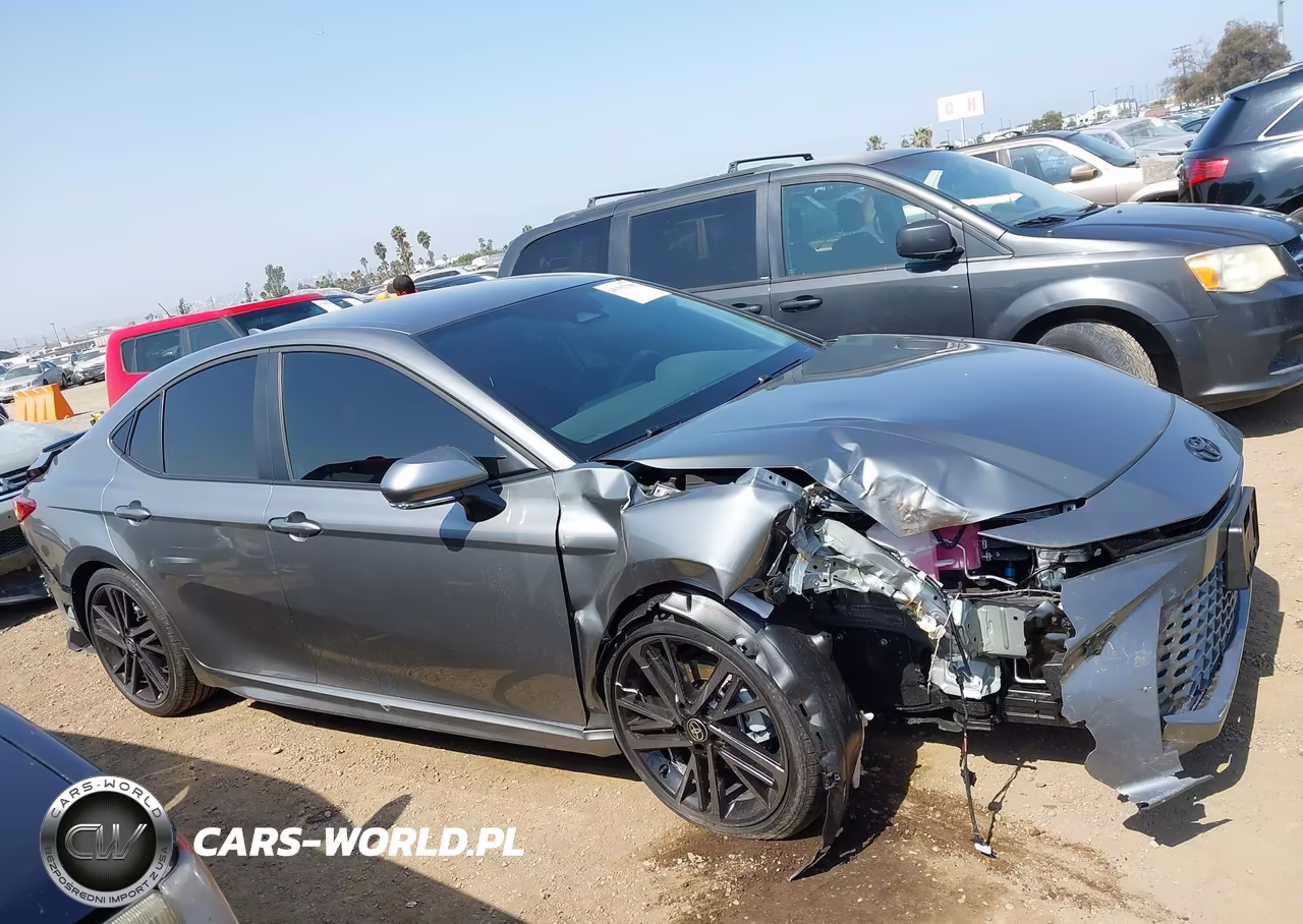 2026 Toyota Camry Xse VIN:4T1DAACK4TU297011 - 14