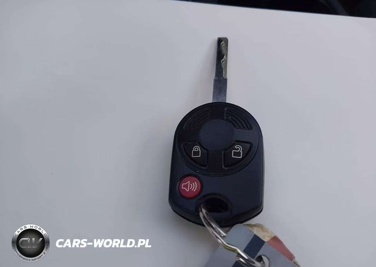 2018 Ford Escape Se VIN:1FMCU9GD3JUB23389 - 11