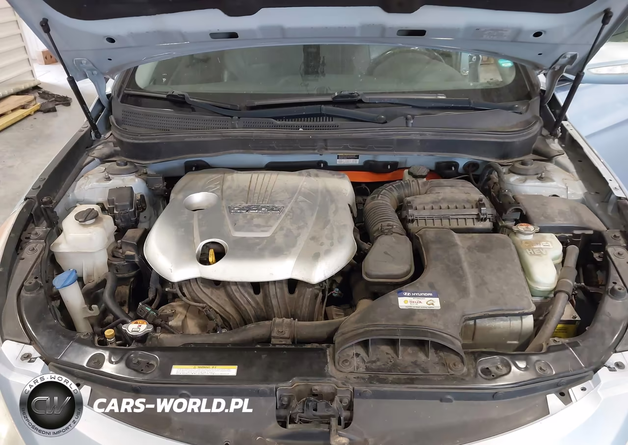 2012 Hyundai Sonata Hybrid VIN:KMHEC4A41CA045755 - 10