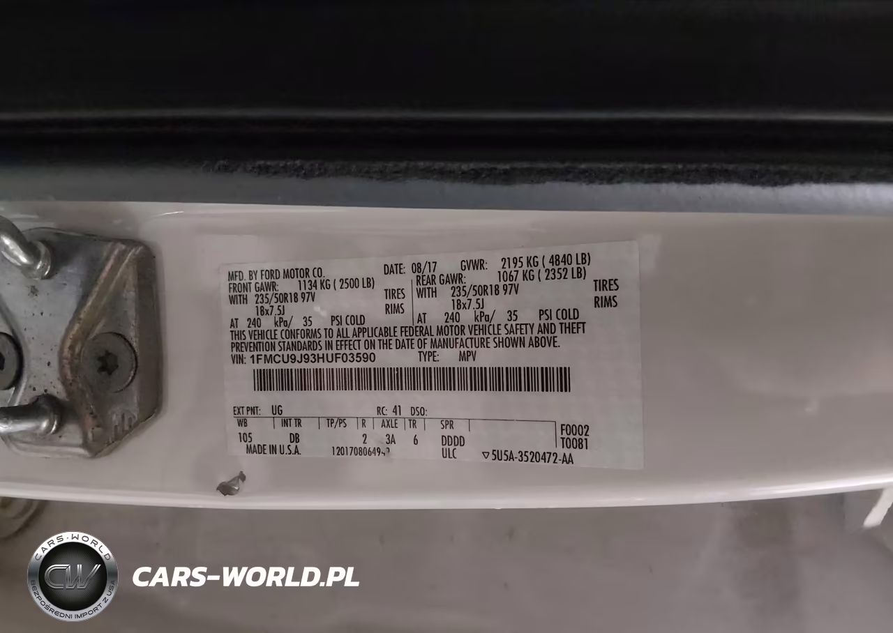 2017 Ford Escape Titanium VIN:1FMCU9J93HUF03590 - 9