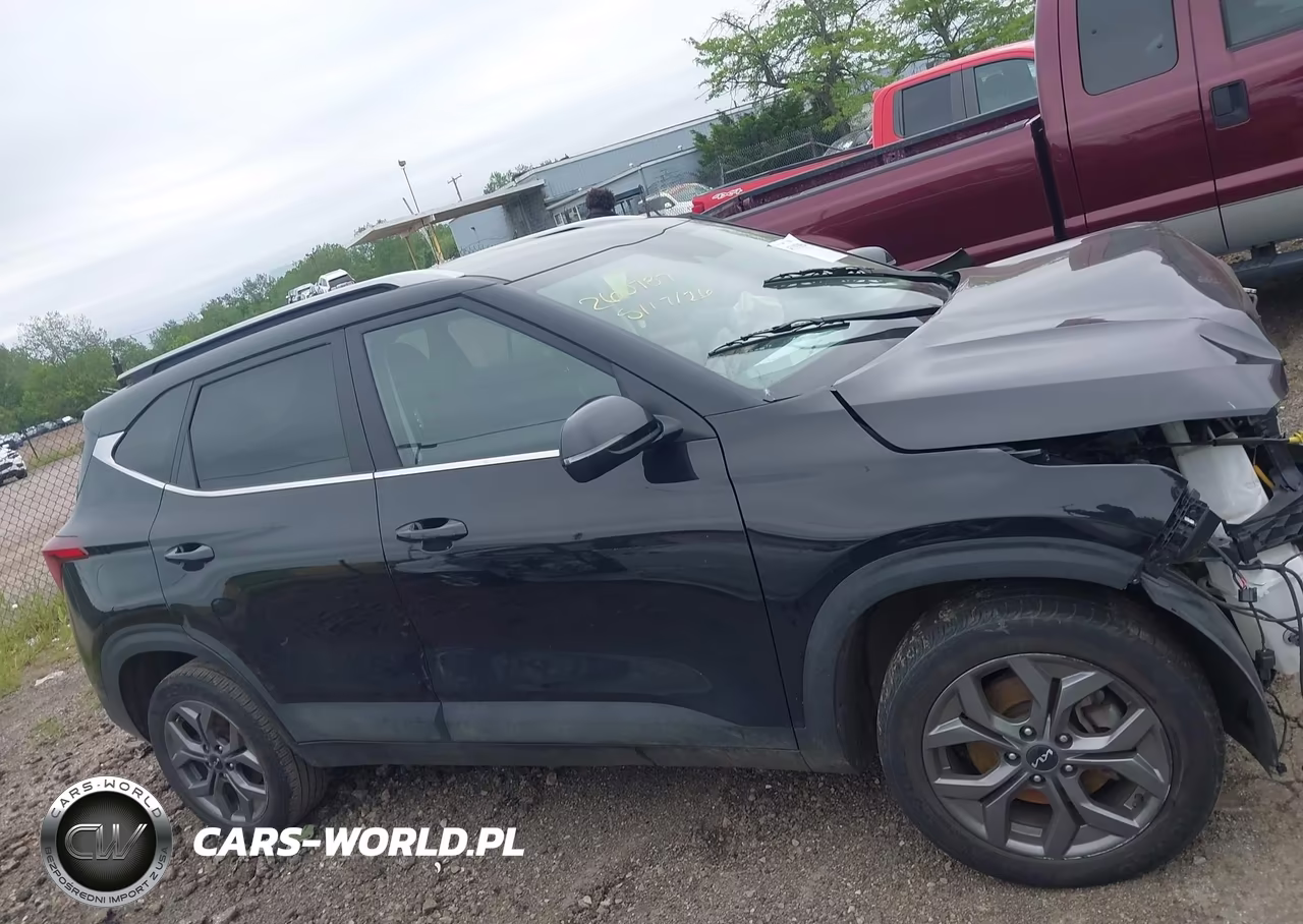 2024 Kia Seltos S VIN:KNDEUCAA3R7654241 - 13
