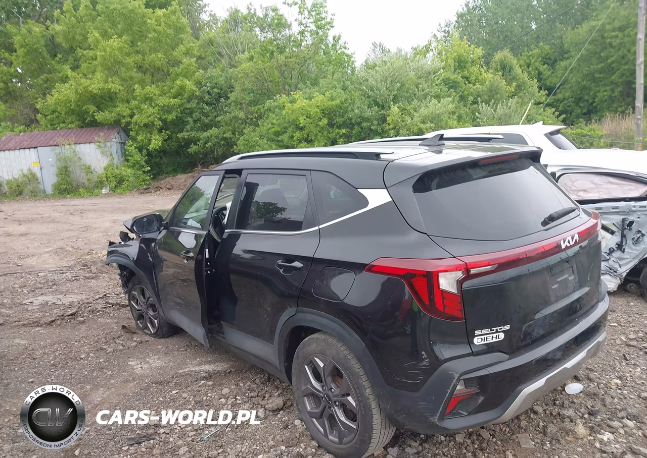 2024 Kia Seltos S VIN:KNDEUCAA3R7654241 - 3