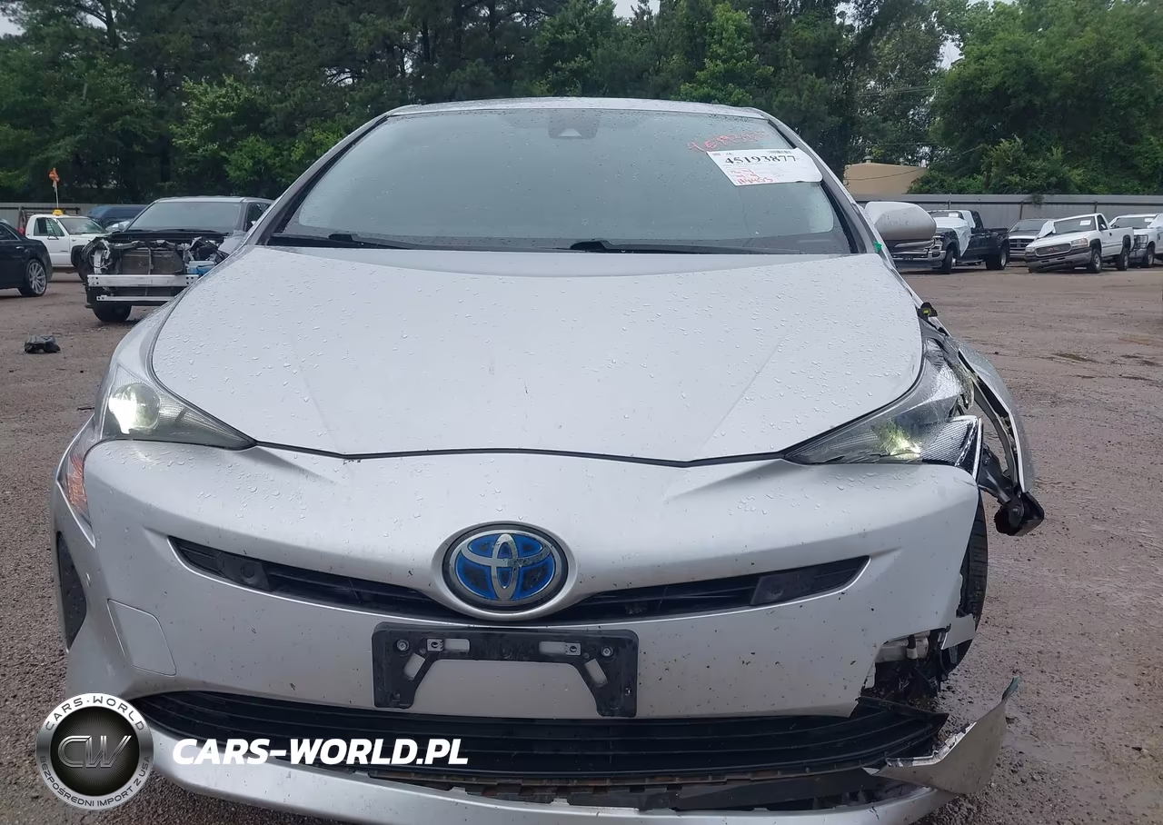 2018 Toyota Prius Two VIN:JTDKBRFU5J3081952 - 12