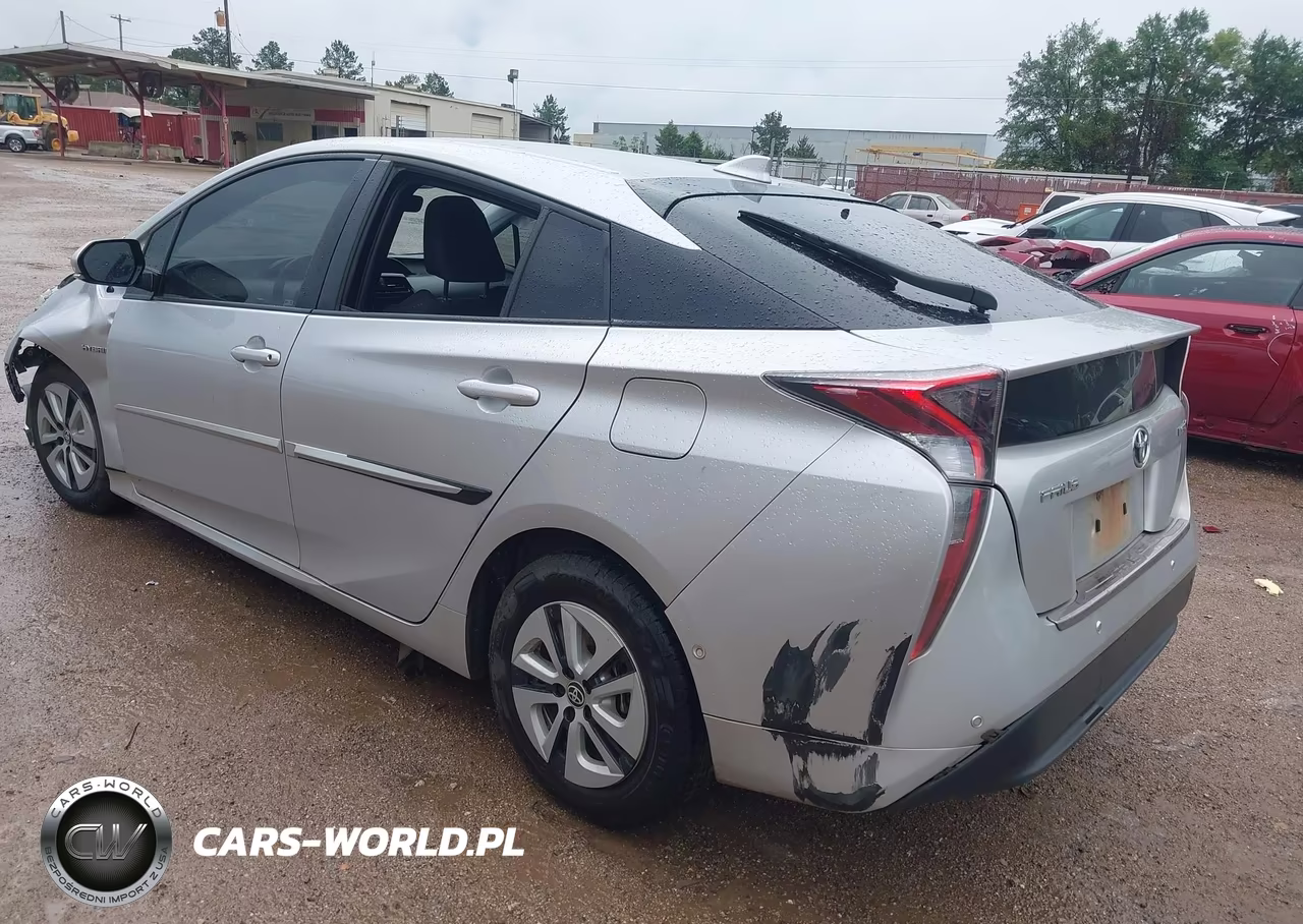 2018 Toyota Prius Two VIN:JTDKBRFU5J3081952 - 3