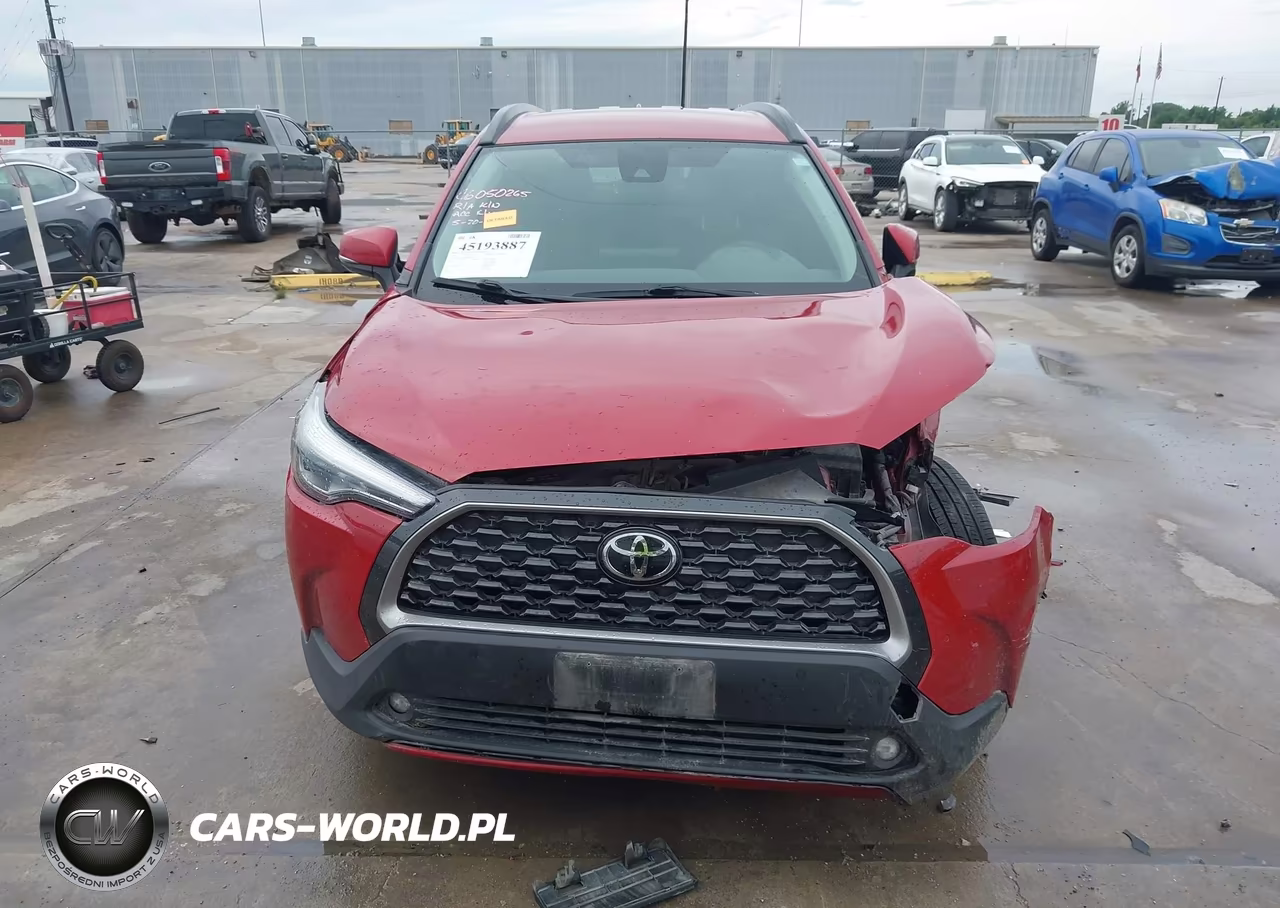2022 Toyota Corolla Cross Xle VIN:7MUEAAAG0NV017007 - 12