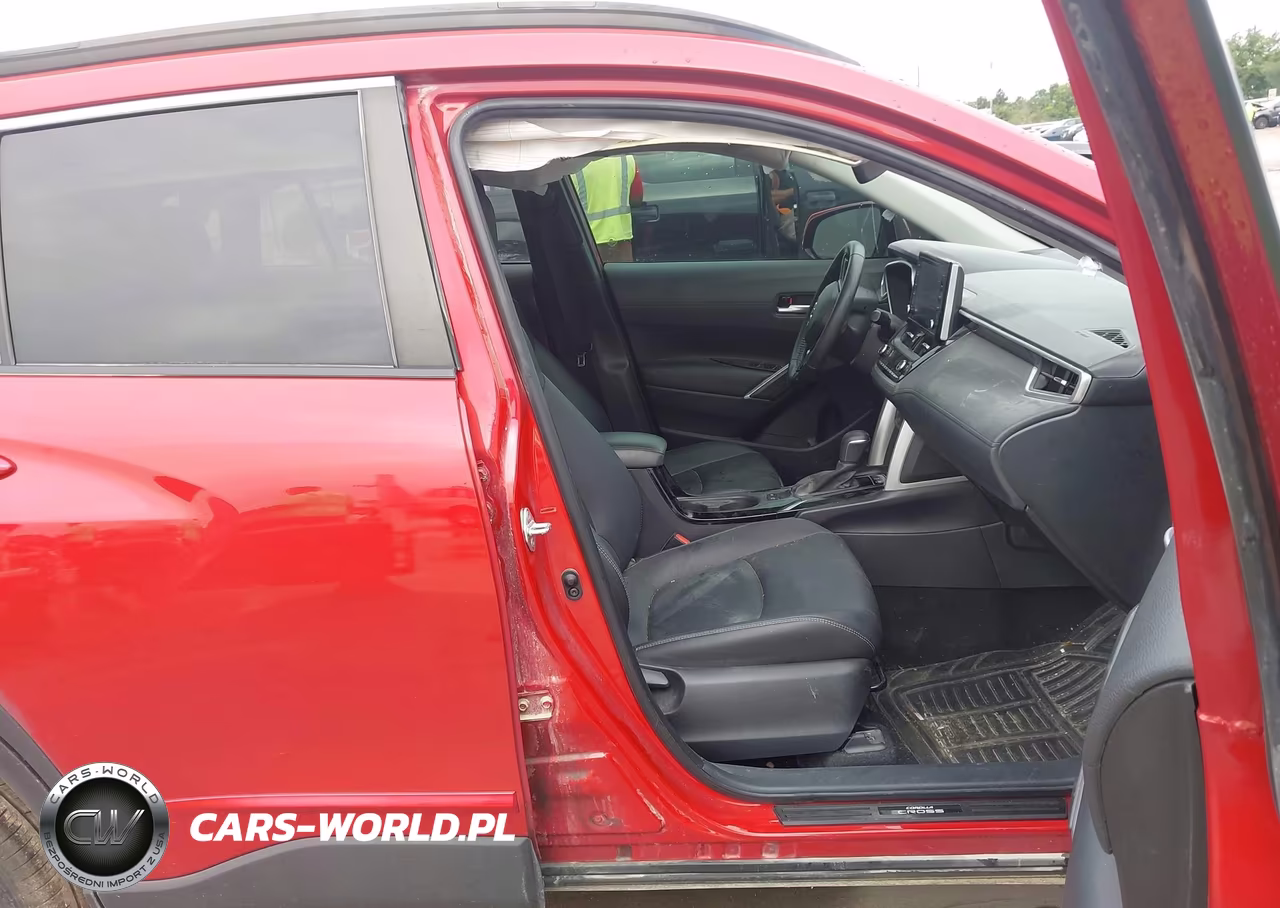 2022 Toyota Corolla Cross Xle VIN:7MUEAAAG0NV017007 - 5